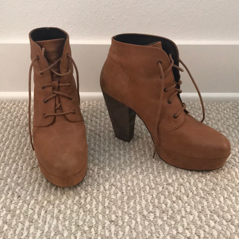 Steve Madden heeled booties